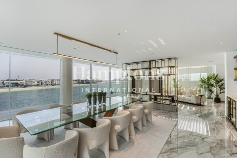Villa de 6 dormitorios en FIVE Palm Jumeirah, UAE No. 76569 21