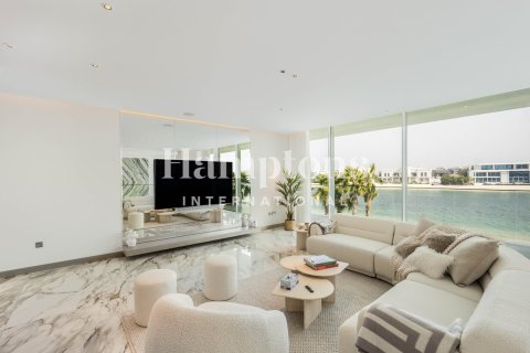Villa de 6 dormitorios en FIVE Palm Jumeirah, UAE No. 76569 12