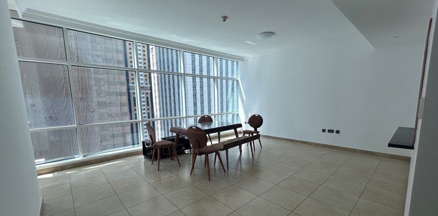 Appartement de 2 chambres à MAG 218, UAE No. 208740