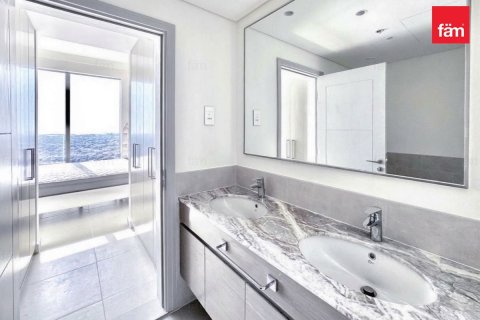 Квартира с 2 спальнями в Дубай, ОАЭ №134848 20