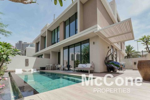 Villa de 3 chambres à Club Villas, UAE No. 74447 18