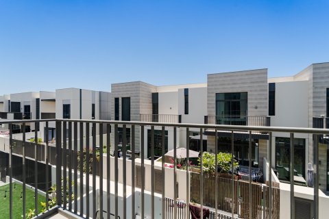 Townhouse de 3 dormitorios en Dubai, UAE No. 210376 11