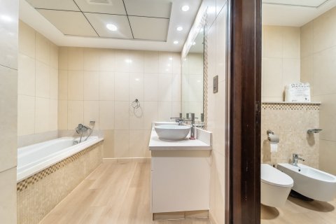 2 bedrooms Apartment in Palm Jumeirah, UAE No. 210377 18