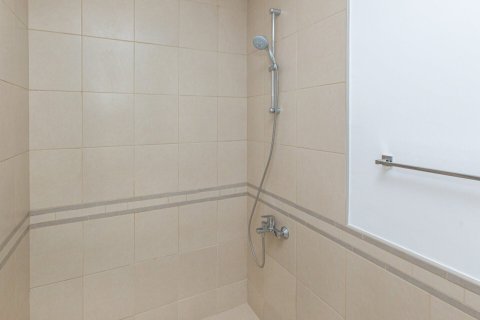 Apartment de 2 dormitorios en Zahra Apartments, UAE No. 145759 18