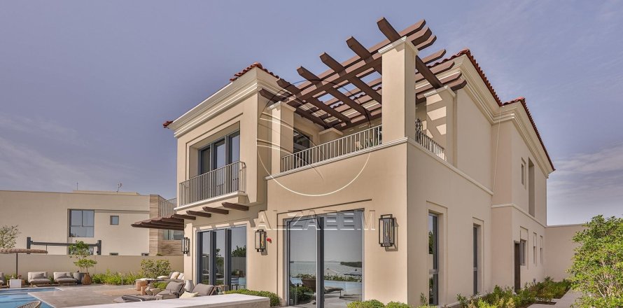 Villa de 3 dormitorios en Abu Dhabi, UAE No. 90205