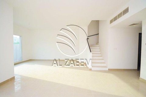 Villa de 5 dormitorios en Al Reef, UAE No. 90206 18
