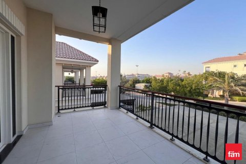 4 bedrooms Villa  No. 109753 2