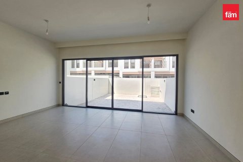 3 bedrooms Townhouse in Dubai, UAE No. 186538 5