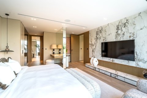 Villa de 5 chambres à Jumeirah Islands, UAE No. 146973 18