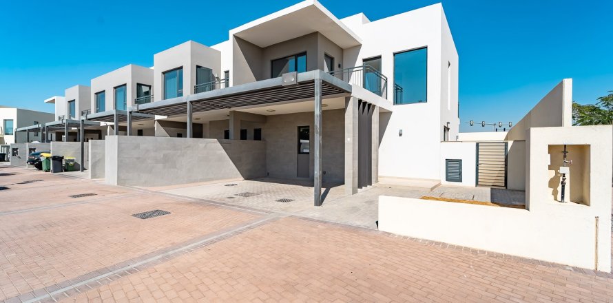Townhouse de 4 chambres à Dubai, UAE No. 146971