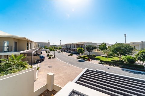 Townhouse de 4 chambres à Dubai, UAE No. 146971 3