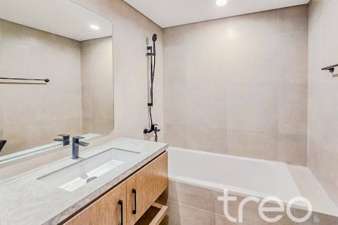 Villa de 3 dormitorios en Dubai, UAE No. 174159 9