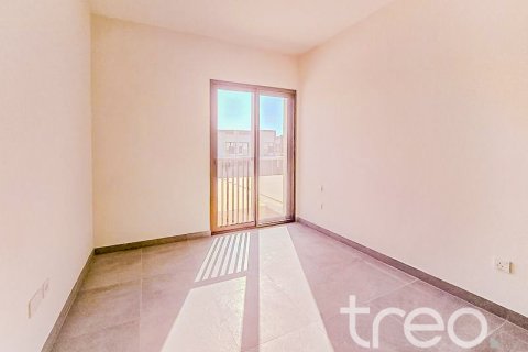 Villa de 3 dormitorios en Dubai, UAE No. 174159 14