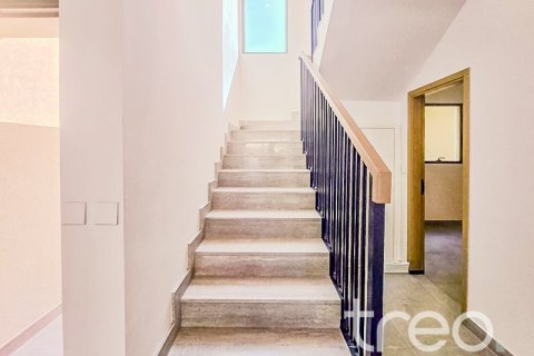 Villa de 3 dormitorios en Dubai, UAE No. 174159 7