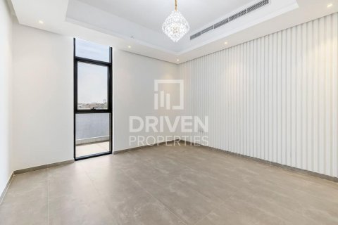 Вилла с 6 спальнями в Al Barsha South, ОАЭ №138372 15