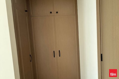 5 bedrooms Townhouse in Dubai, UAE No. 140574 4