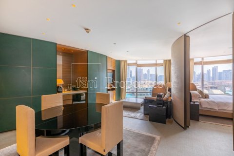 1 bedroom Apartment in Downtown Dubai (Downtown Burj Dubai), UAE No. 137196 10