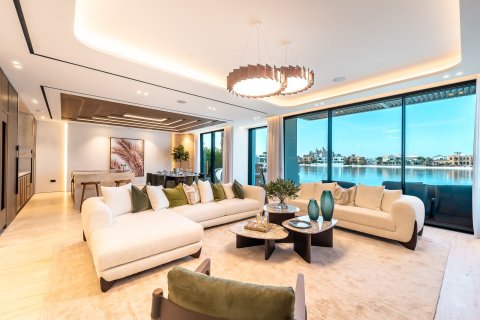 Вилла с 5 спальнями в Пальма Джумейра, ОАЭ №147127 4