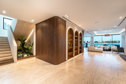 Вилла с 5 спальнями в Пальма Джумейра, ОАЭ №147127 9