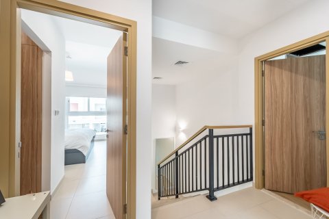 Вилла с 3 спальнями в Дубай, ОАЭ №147122 9