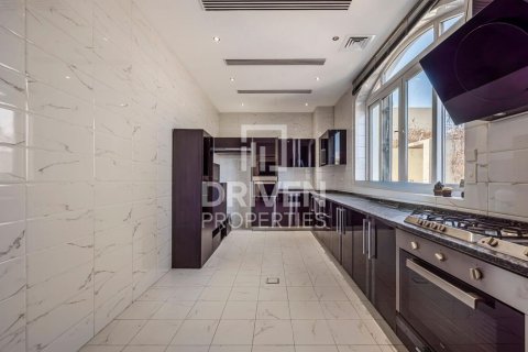 6 غرفة نوم  فيلا في Nad Al Sheba 2, الإمارات العربية المتحدة رقم 202690 19