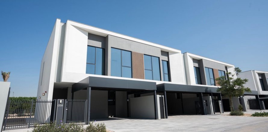 Villa de 4 chambres à Dubai, UAE No. 141550