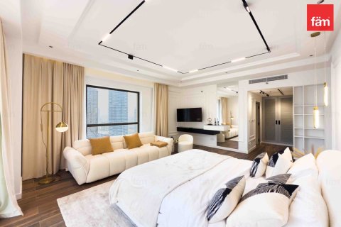 Apartment de 3 dormitorios en Dubai, UAE No. 103905 2