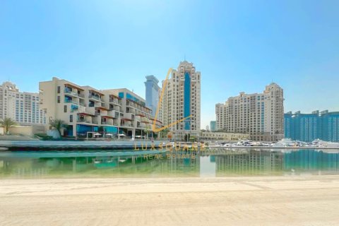 Villa de 4 chambres à Garden Homes Palm Jumeirah, UAE No. 140871 9