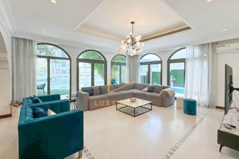 Villa de 4 chambres à Garden Homes Palm Jumeirah, UAE No. 140871