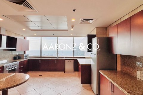 Appartement de 4 chambres à Jumeirah Beach Residence, UAE No. 140876 15