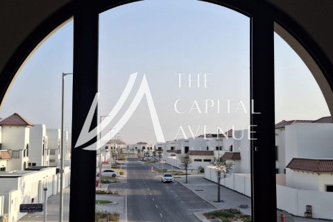 Villa de 5 dormitorios en Al Shamkha, UAE No. 185578 9