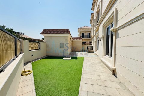 Villa de 5 dormitorios  No. 115560 27