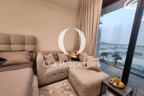 33m² Apartment on the Al Maryah Island, UAE No. 172347 5