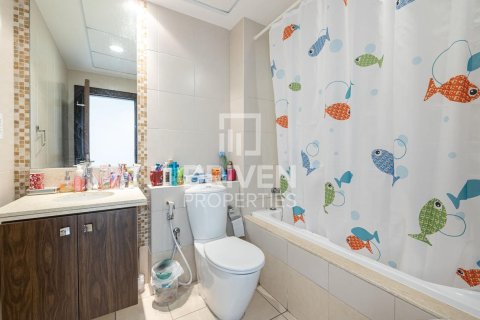 Квартира с 3 спальнями в Executive Towers, ОАЭ №190867 9