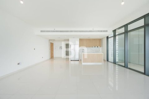 3 bedrooms Apartment  No. 113848 2