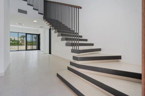 4 bedrooms Townhouse in Town Square, UAE No. 156648 17