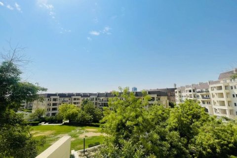 2 bedrooms Apartment in Motor City, UAE No. 156645 8