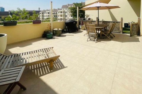 2 bedrooms Apartment in Motor City, UAE No. 156645 7