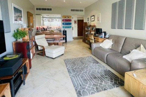 2 bedrooms Apartment in Motor City, UAE No. 156645 4