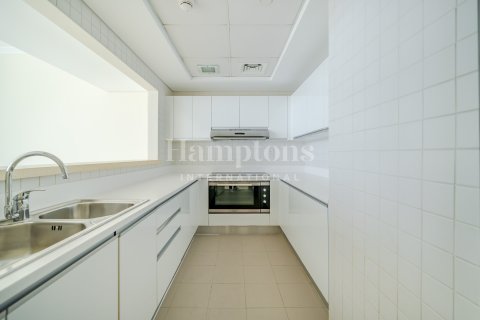 2 bedrooms Apartment in Jumeirah Beach Residence, UAE No. 188397 11