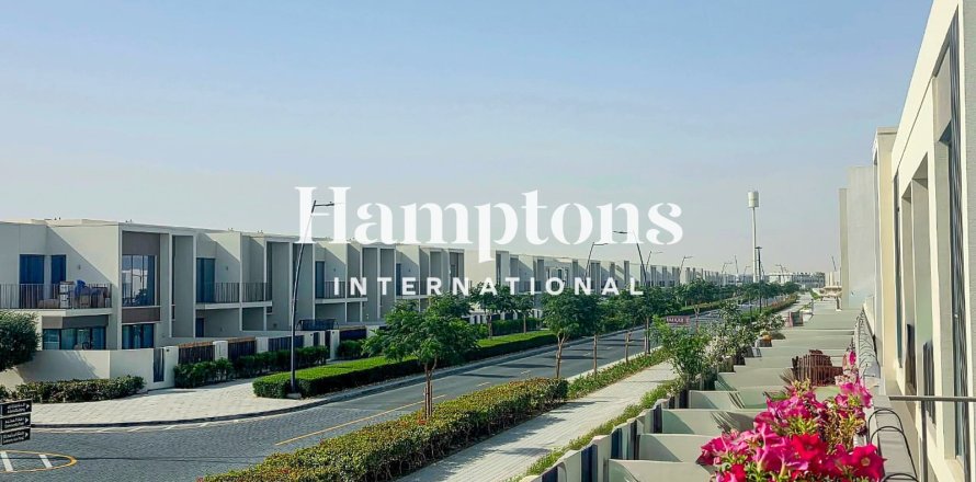 Townhouse de 4 dormitorios en Al Manara, UAE No. 168085