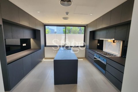 5 bedrooms Villa  No. 126997 8