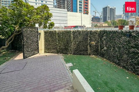 Villa de 4 dormitorios No. 126991 2