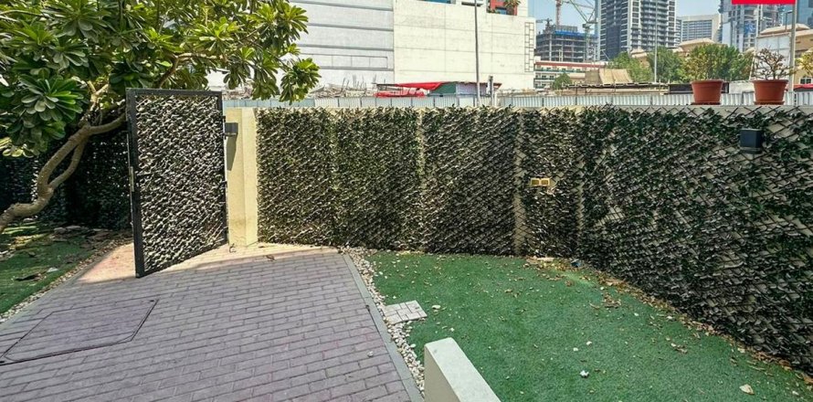 Villa de 4 dormitorios No. 126991