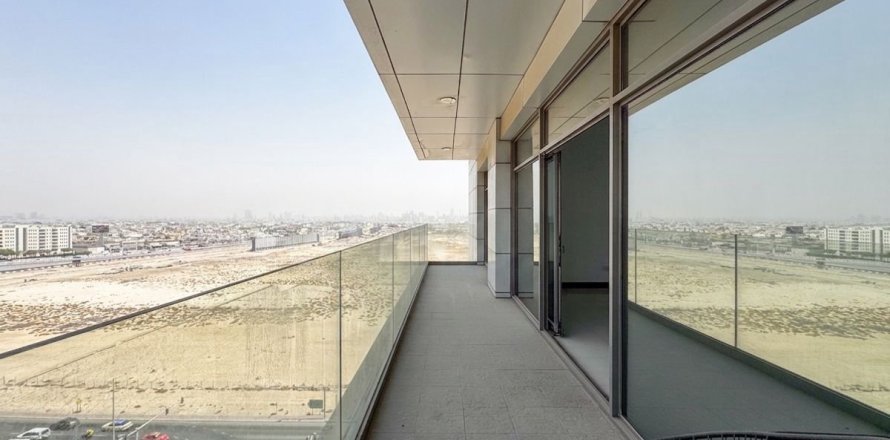 2 bedrooms Apartment in Dubai, UAE No. 163264