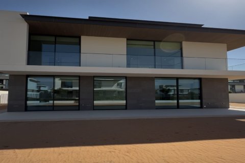 Villa de 5 dormitorios en The Valley, UAE No. 187263 3