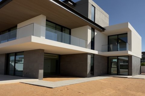 Villa de 5 dormitorios en The Valley, UAE No. 187263 18