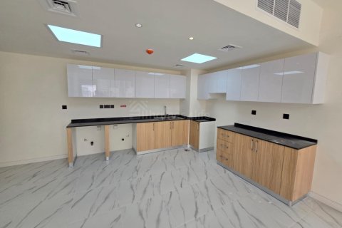Townhouse de 3 dormitorios en Dubai, UAE No. 187262 4