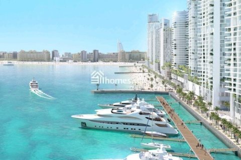 Apartment de 2 dormitorios en EMAAR Beachfront, UAE No. 187266 9