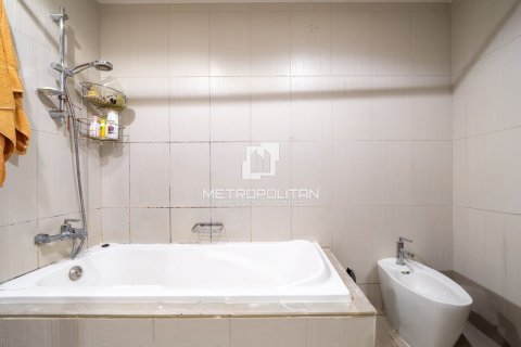 Квартира с 3 спальнями  №129176 17